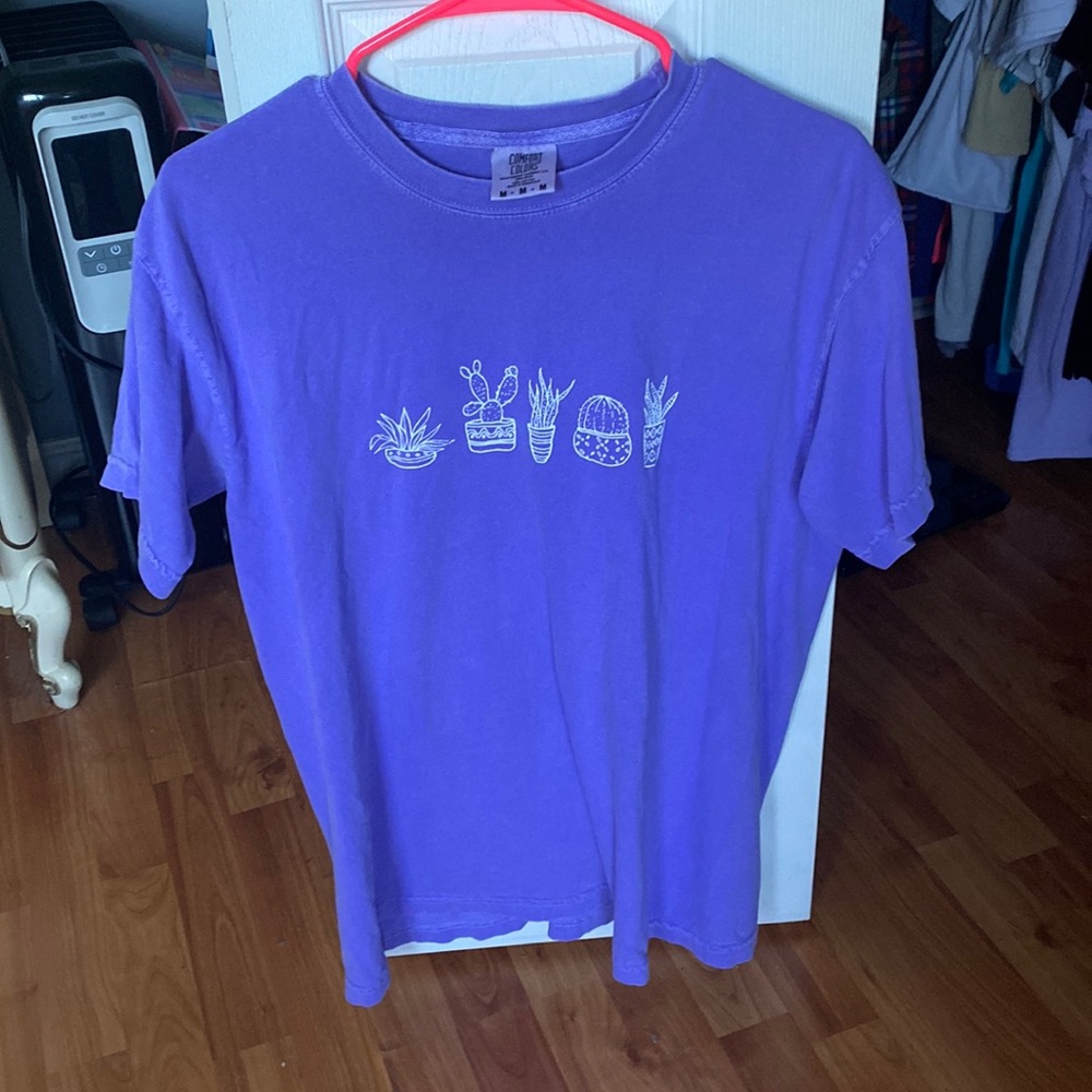Comfort colors shirt